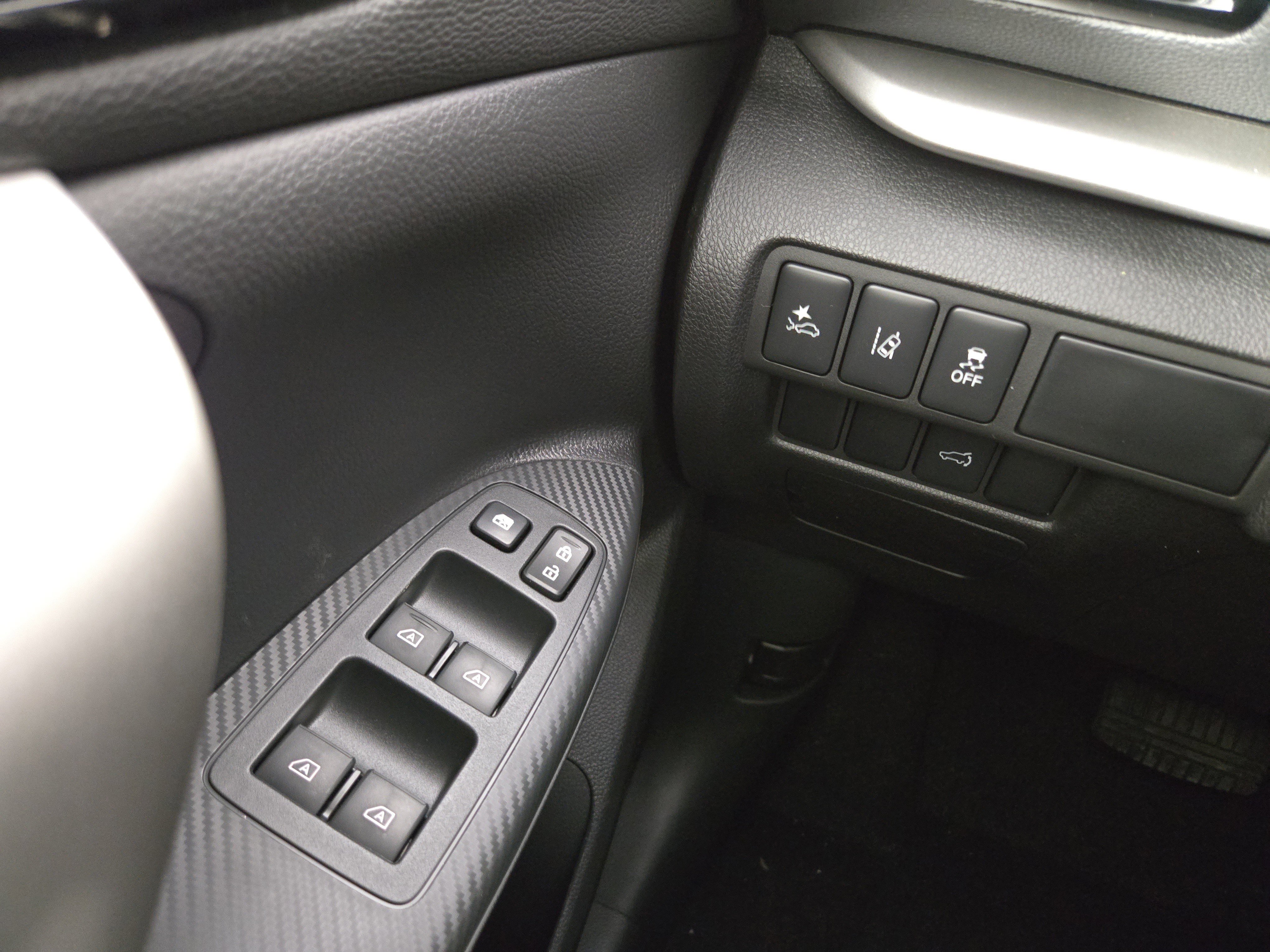 New 2026 Mitsubishi Eclipse Cross SEL image 27