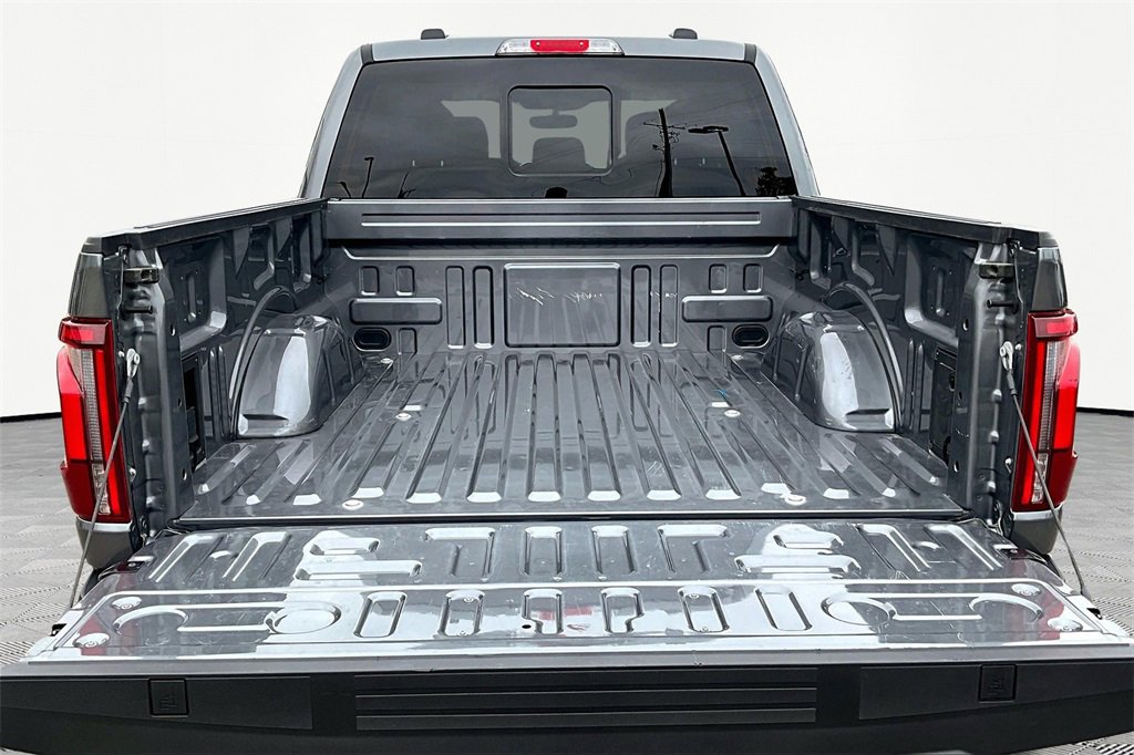 Used 2024 Ford F150 Lariat w/ Mobile Office Package image 18