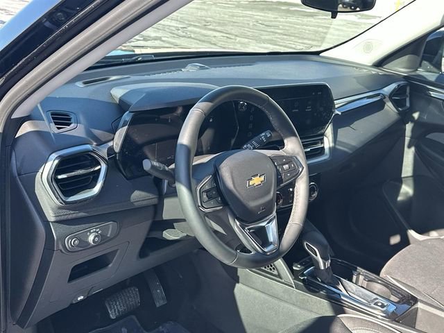 Certified 2024 Chevrolet TrailBlazer LT w/ LT Cold Weather Package image 10