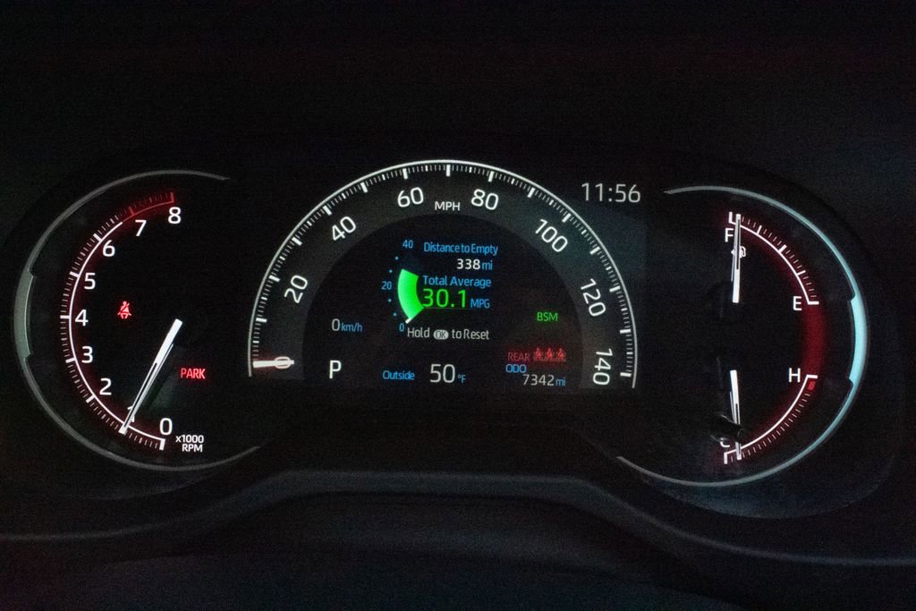 Used 2025 Toyota RAV4 XLE Premium image 17