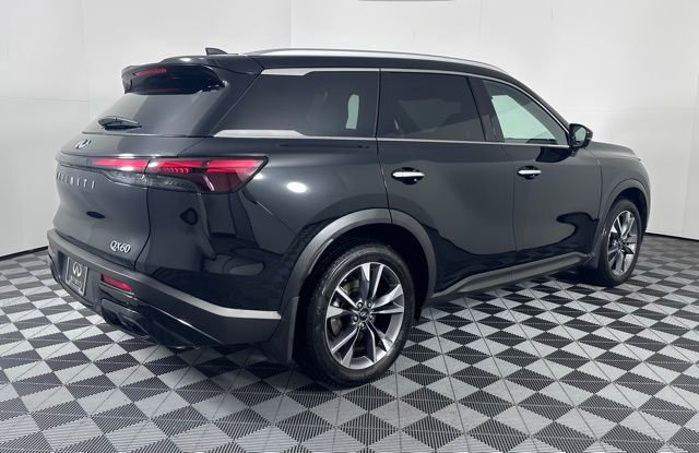 Certified 2025 INFINITI QX60 Luxe image 7