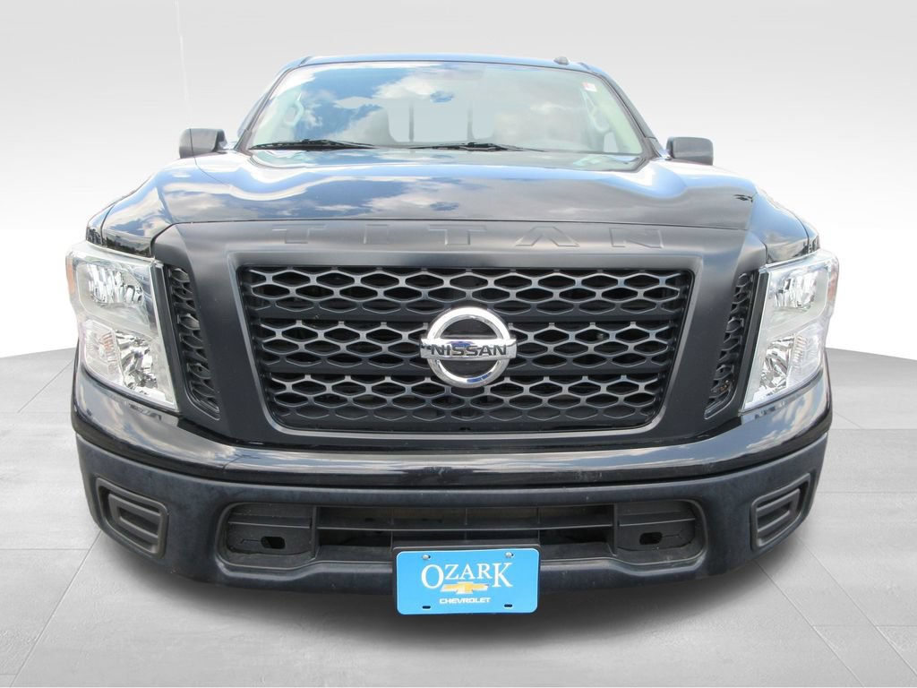 Used 2019 Nissan Titan S AWD/4WD image 8