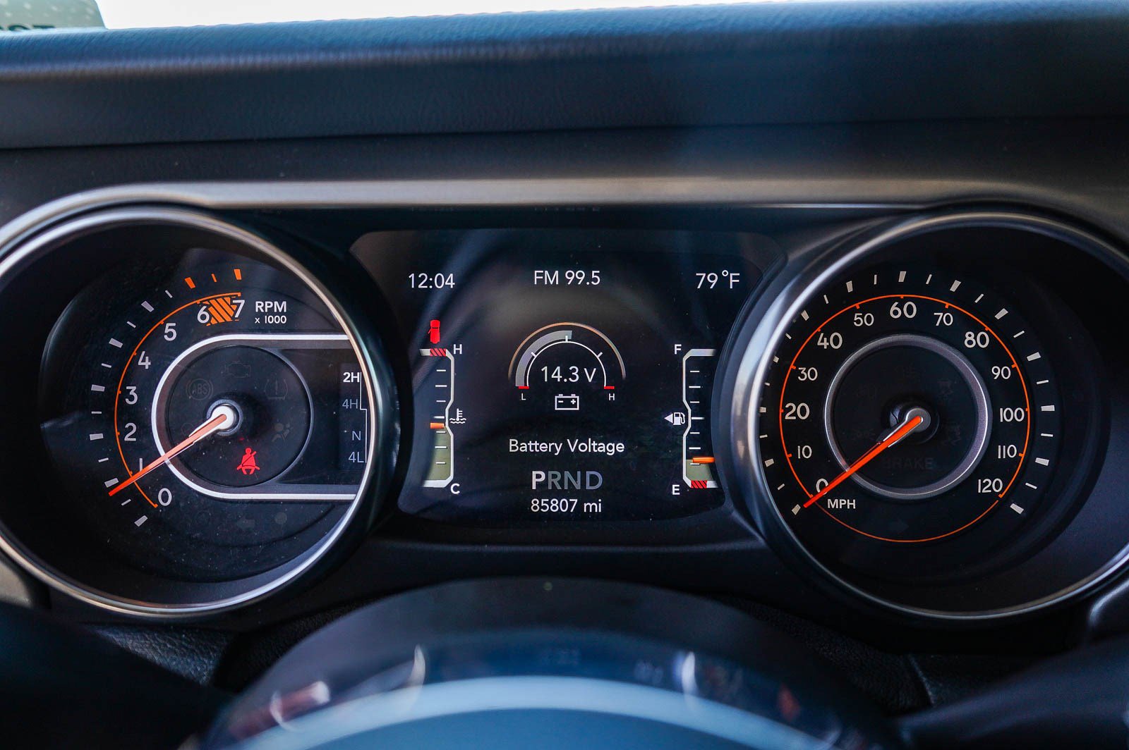 Used 2020 Jeep Wrangler Unlimited Sahara image 27