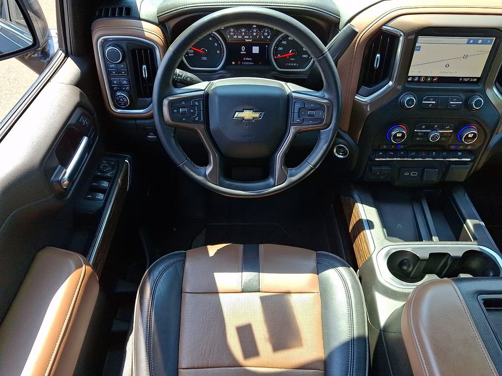Used 2019 Chevrolet Silverado 1500 High Country w/ High Country Premium Package AWD/4WD image 12