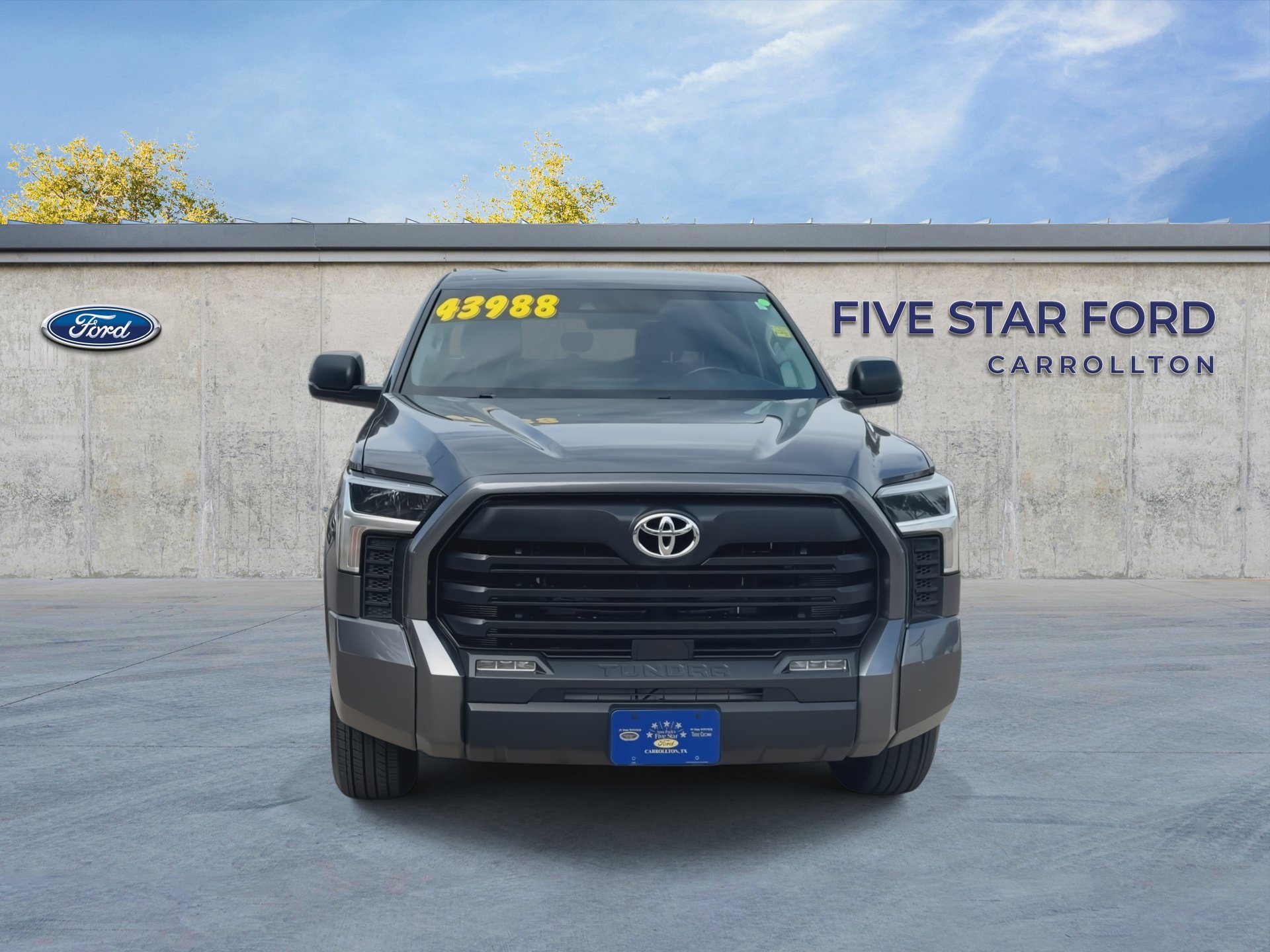Used 2023 Toyota Tundra SR5 w/ SR5 Premium Package RWD image 3