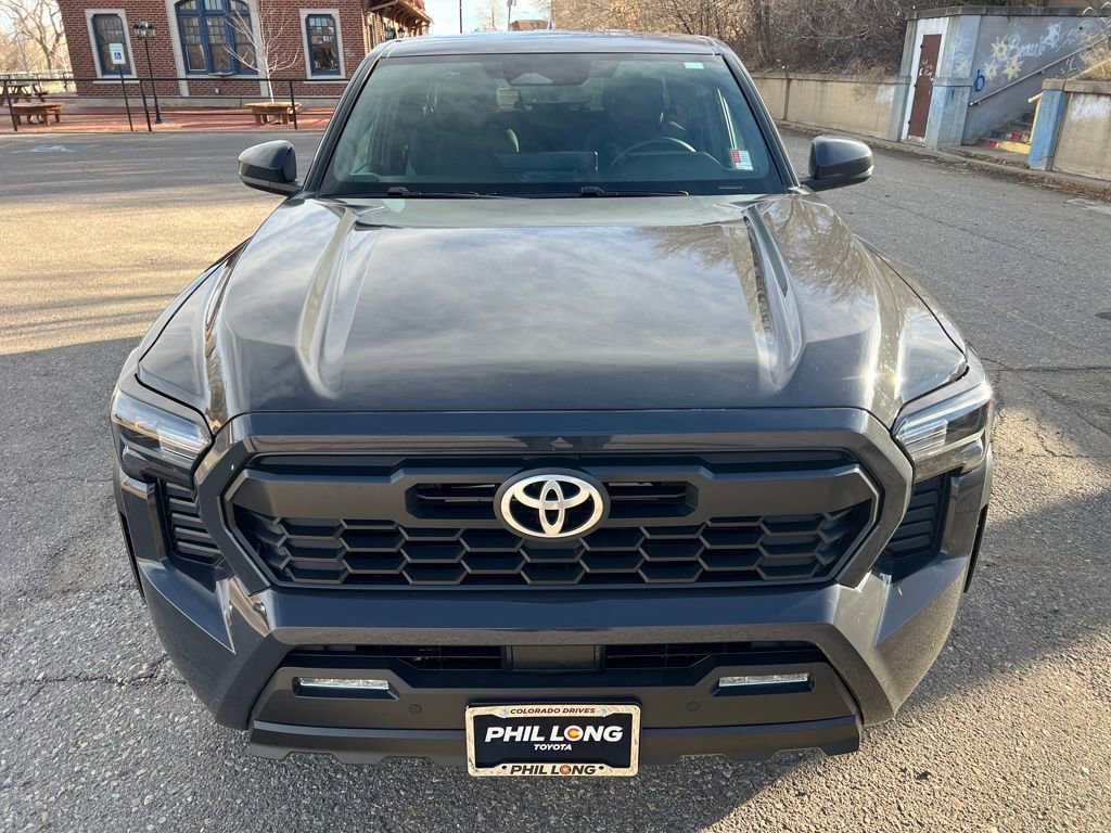 Used 2024 Toyota Tacoma TRD Off-Road image 2