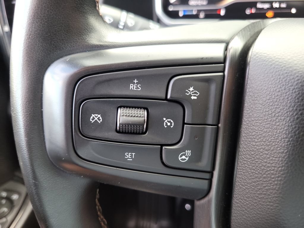 Used 2024 GMC Sierra 2500 AT4 AWD/4WD image 28