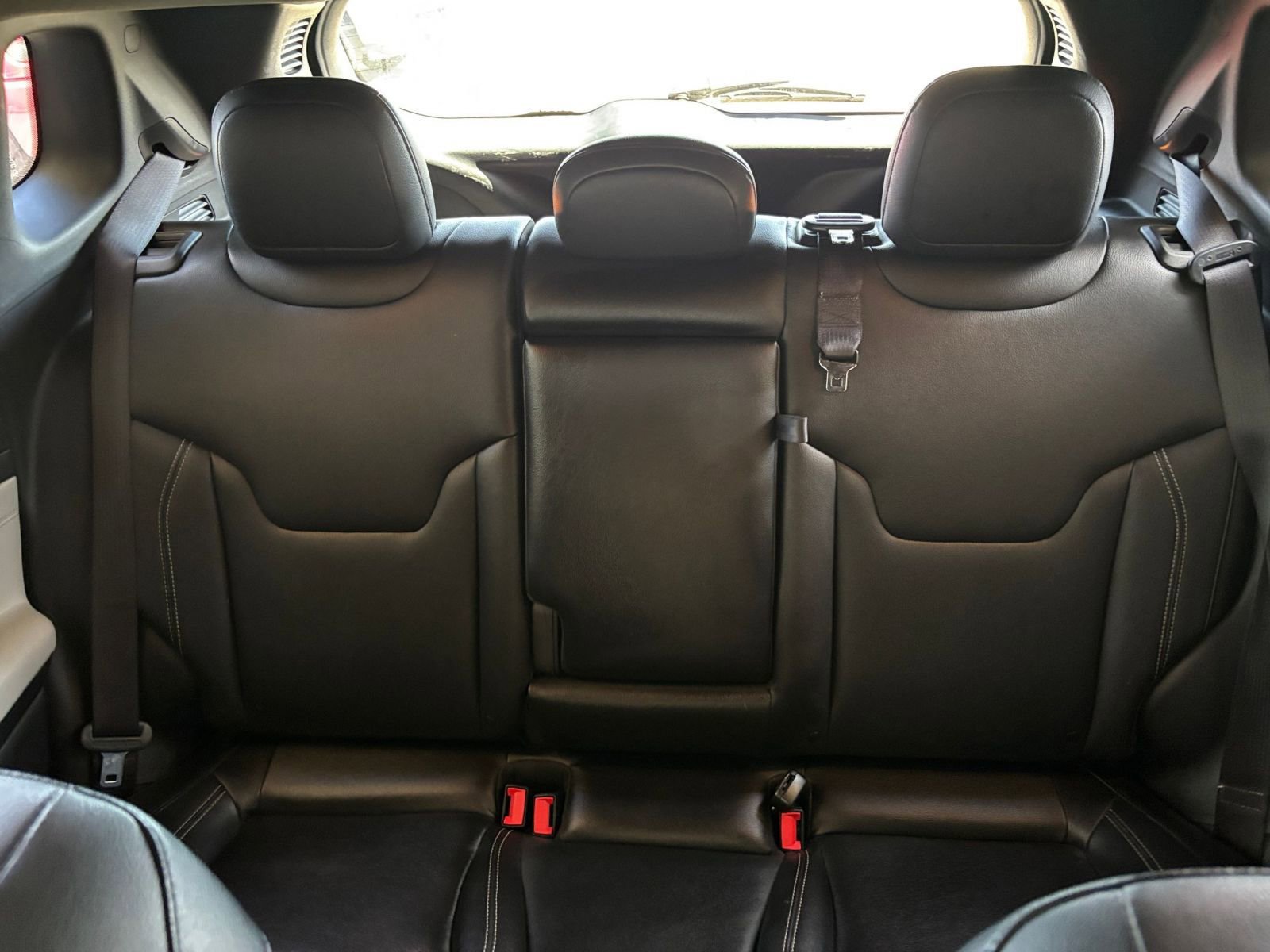 Used 2025 Jeep Compass Limited AWD/4WD image 39