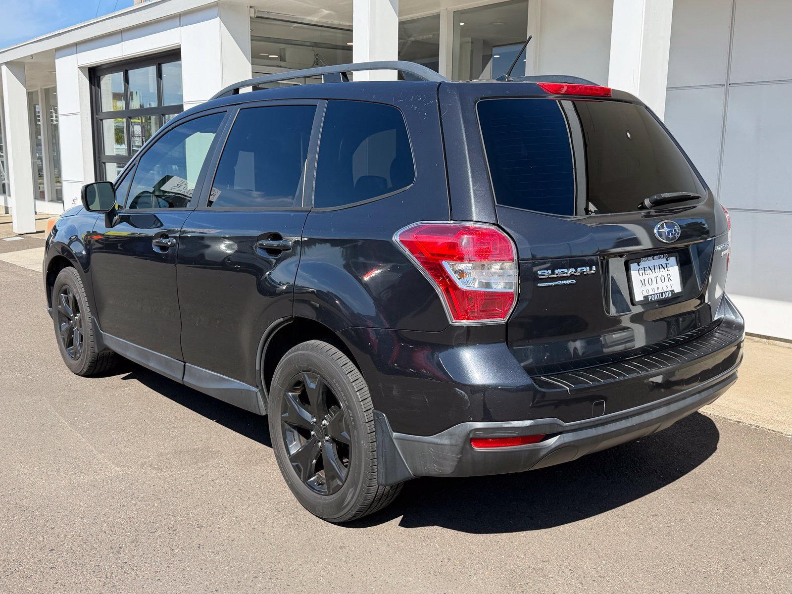 Used 2014 Subaru Forester 2.5i Premium w/ Popular Package #2 AWD/4WD image 3