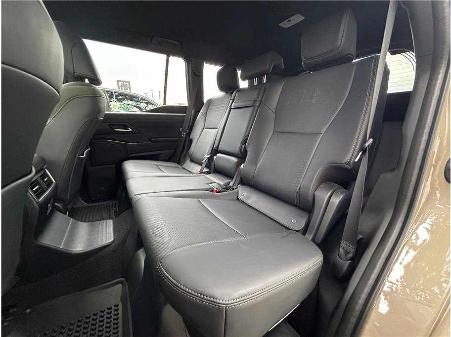 Used 2025 Lexus GX 550 AWD/4WD image 16
