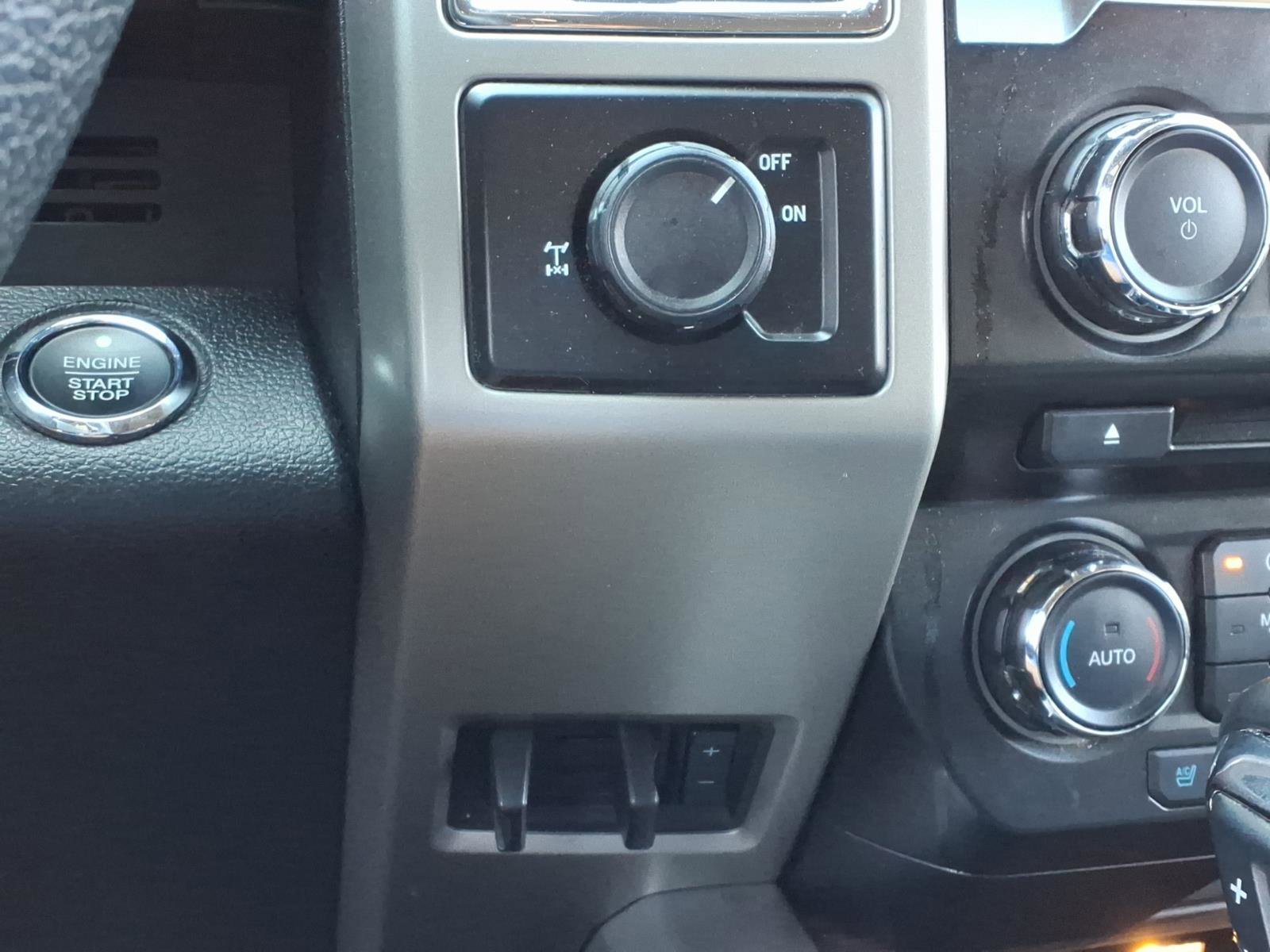 Used 2016 Ford F150 Lariat w/ Equipment Group 501A Mid image 12
