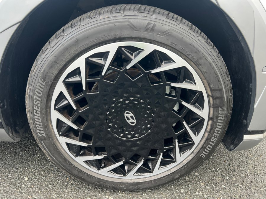 Used 2024 Hyundai Ioniq 5 Limited image 59