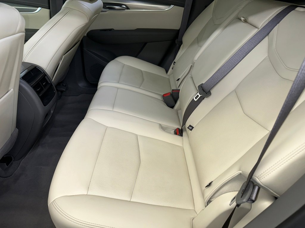Certified 2023 Cadillac XT5 Premium Luxury image 26