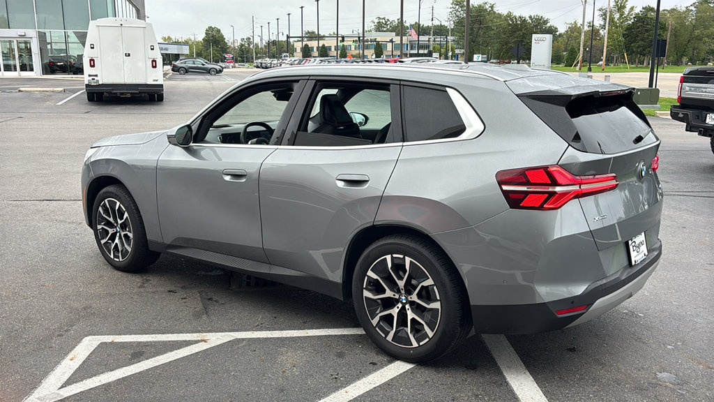 Used 2026 BMW X3 xDrive30i AWD/4WD image 4