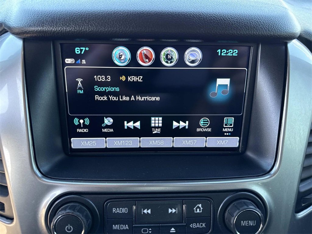 Used 2017 Chevrolet Suburban Premier image 18