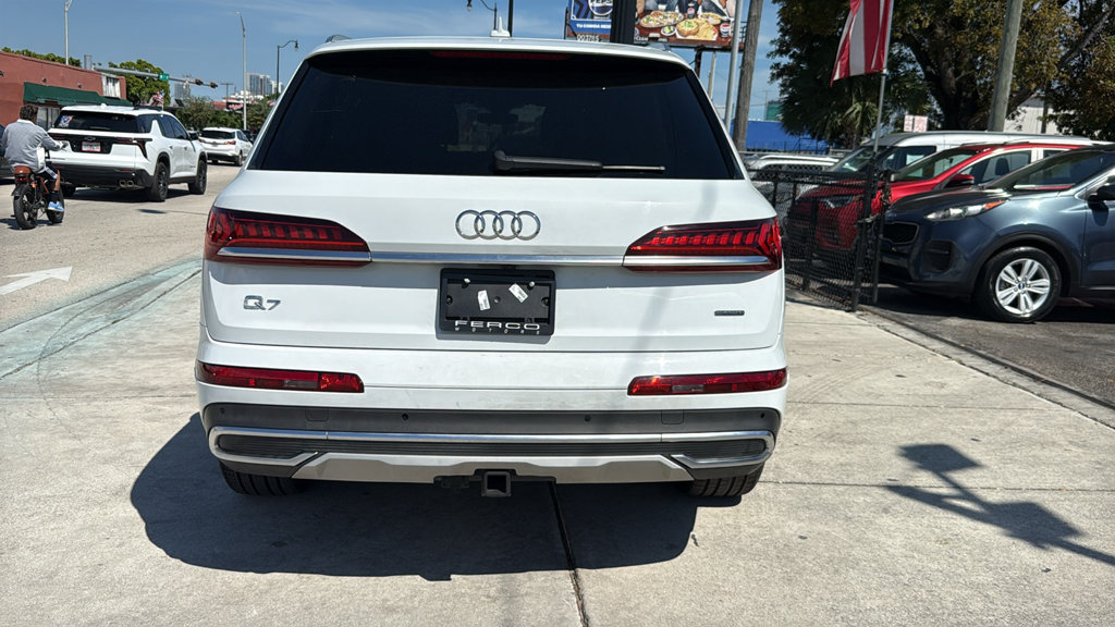 Used 2021 Audi Q7 3.0T Premium Plus AWD/4WD image 14