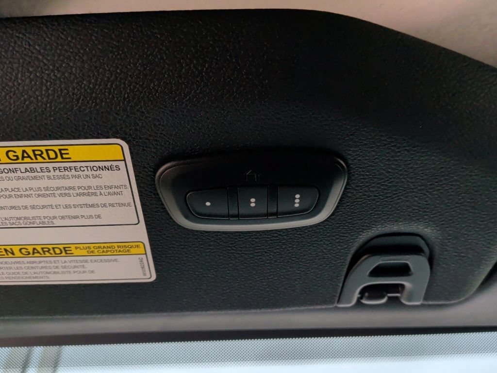 Used 2023 Jeep Gladiator Sport AWD/4WD image 21