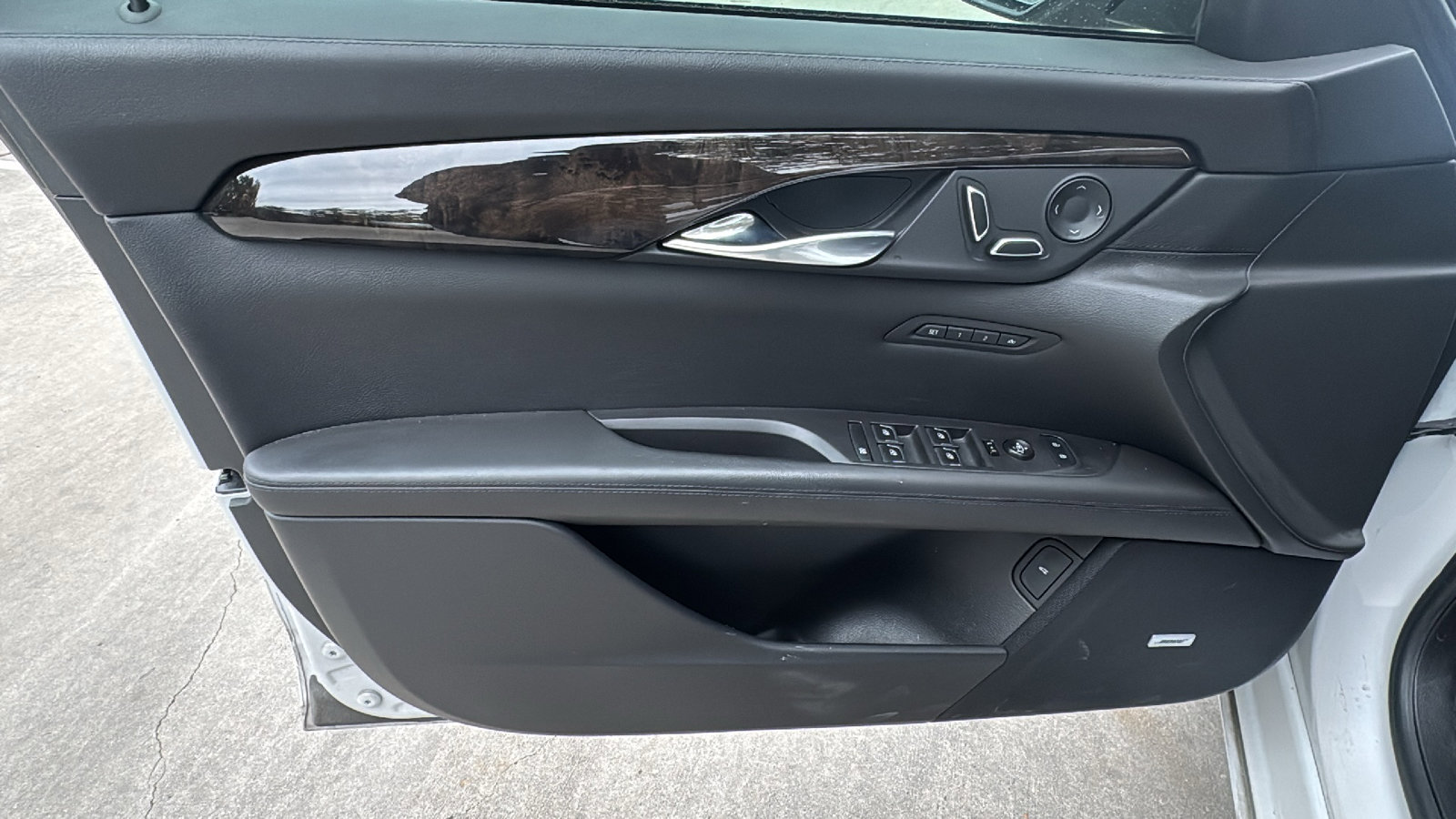 Used 2016 Cadillac CT6 Luxury w/ Active Chassis Package image 12