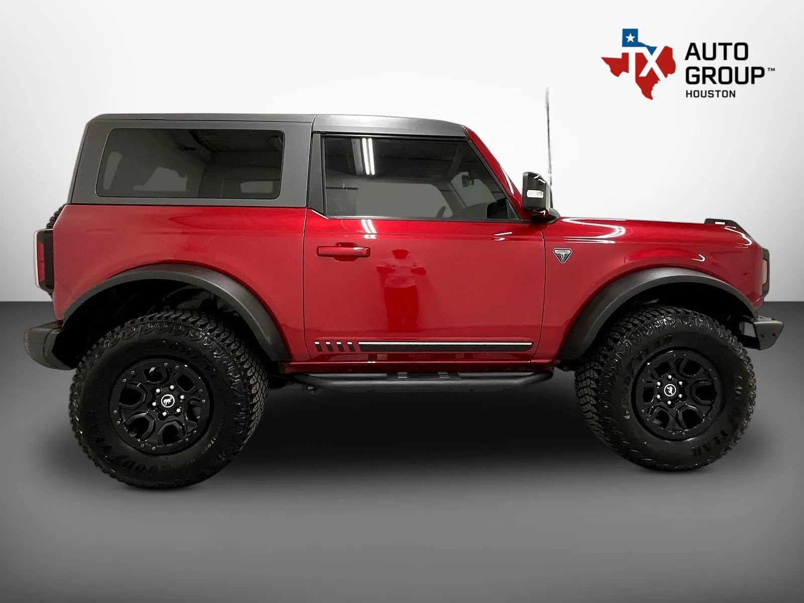 Used 2021 Ford Bronco First Edition AWD/4WD image 7