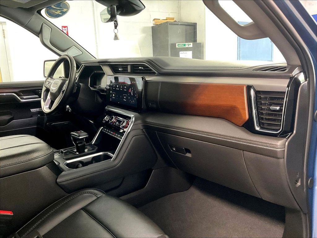 Used 2024 GMC Sierra 1500 Denali AWD/4WD image 14
