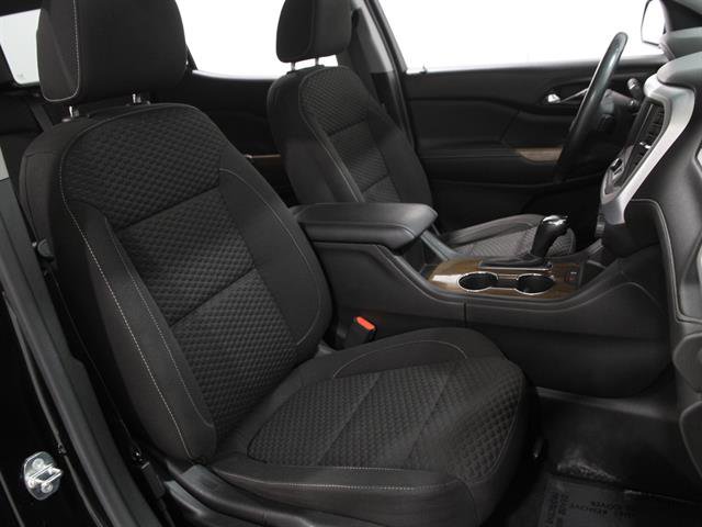 Used 2017 GMC Acadia SLE image 15