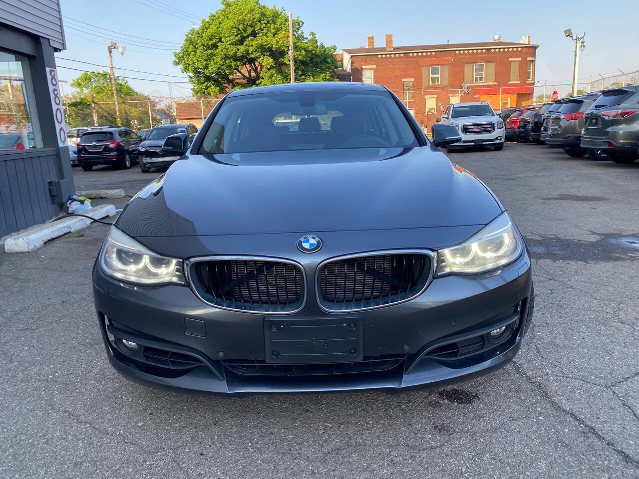 Used 2015 BMW 335i Gran Turismo xDrive image 3