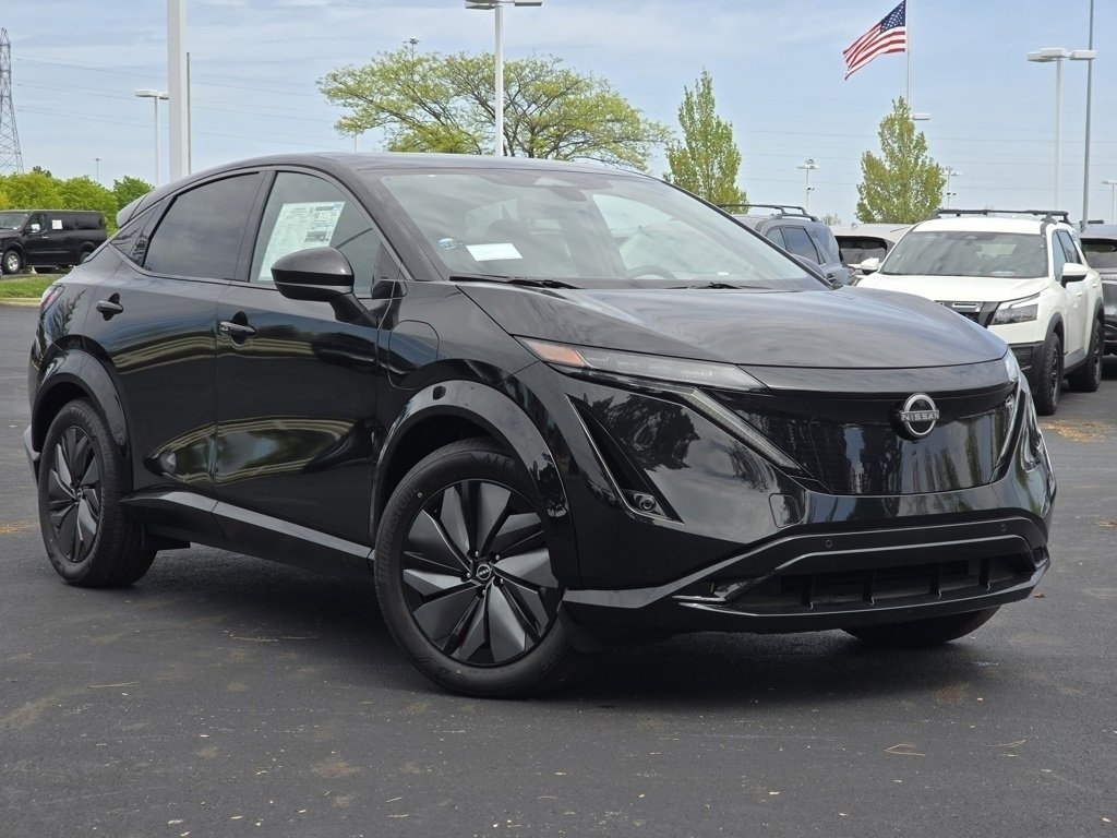 New 2025 Nissan Ariya AWD image 2