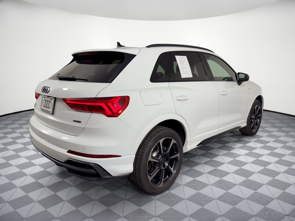 Certified 2025 Audi Q3 2.0T Premium Plus w/ Premium Plus Package AWD/4WD image 9