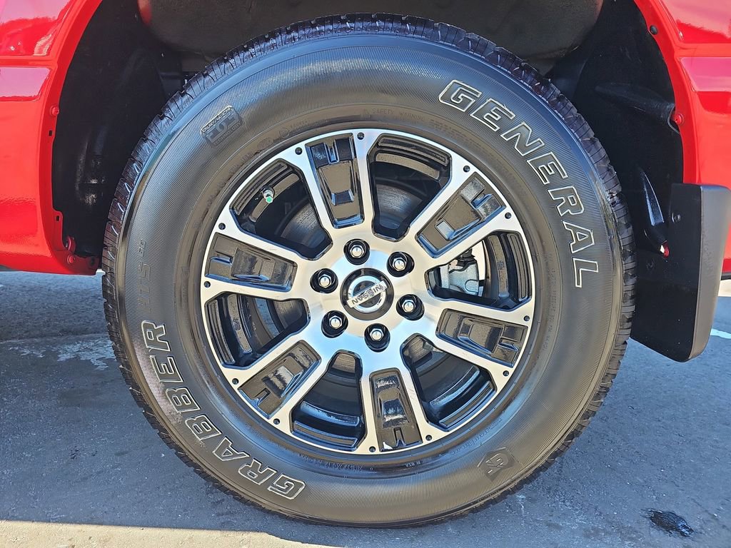 Used 2020 Nissan Titan SV w/ SV Convenience Package image 35