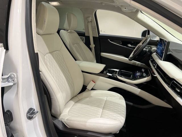Used 2022 Lincoln Nautilus Black Label AWD/4WD image 24