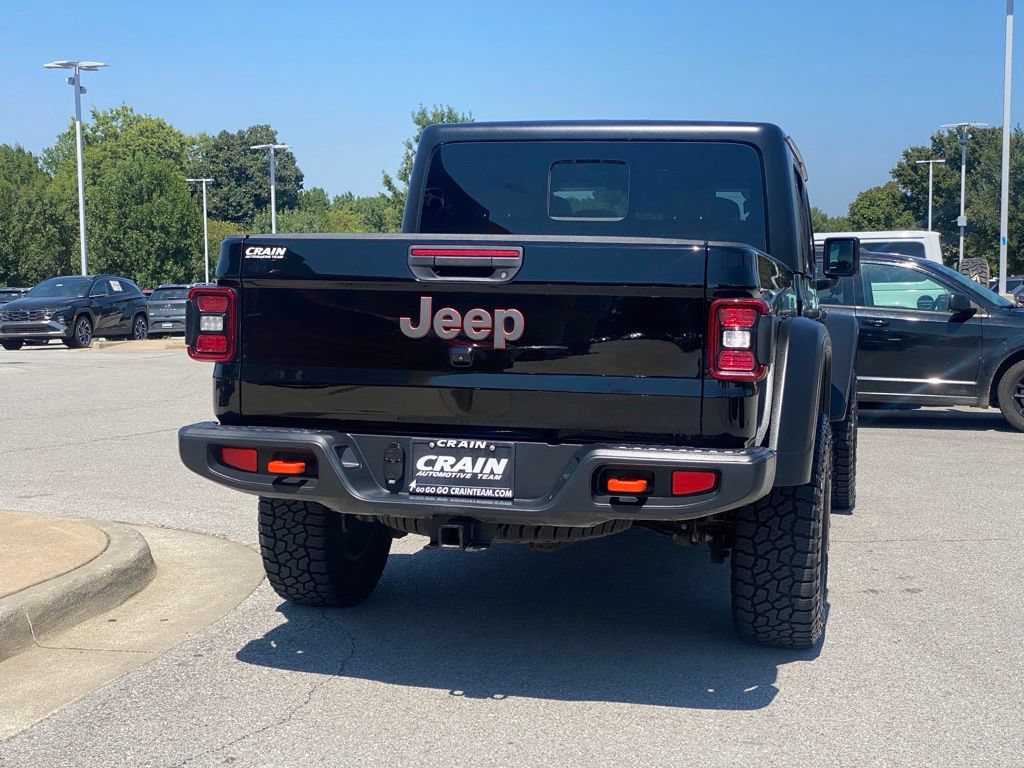 Used 2026 Jeep Gladiator Mojave AWD/4WD image 7