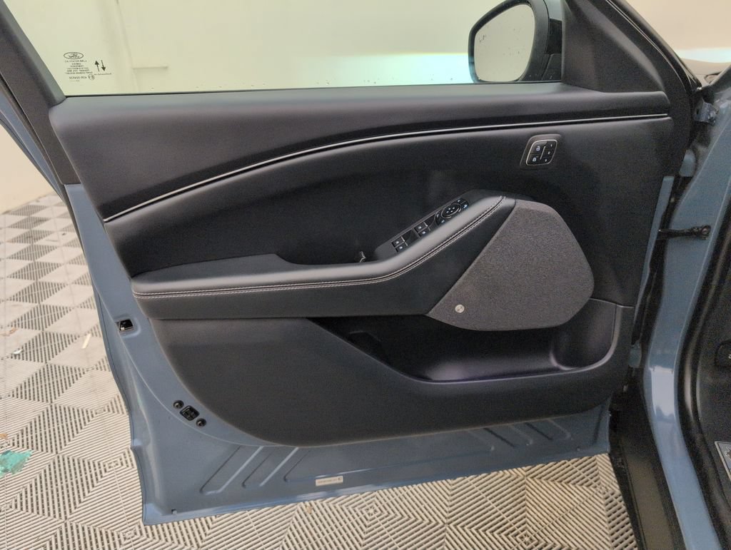 Used 2023 Ford Mustang Mach-E Premium RWD image 32