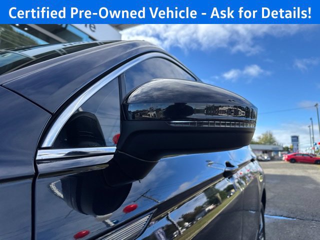 Certified 2022 Volkswagen Tiguan SE w/ Panoramic Sunroof Package AWD/4WD image 27
