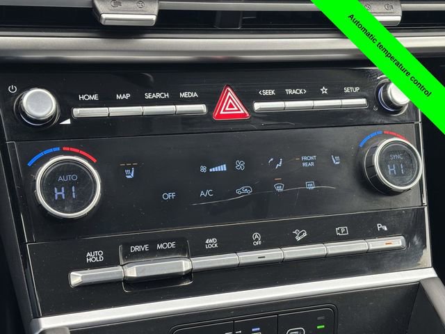 Used 2024 Hyundai Santa Fe SEL image 18