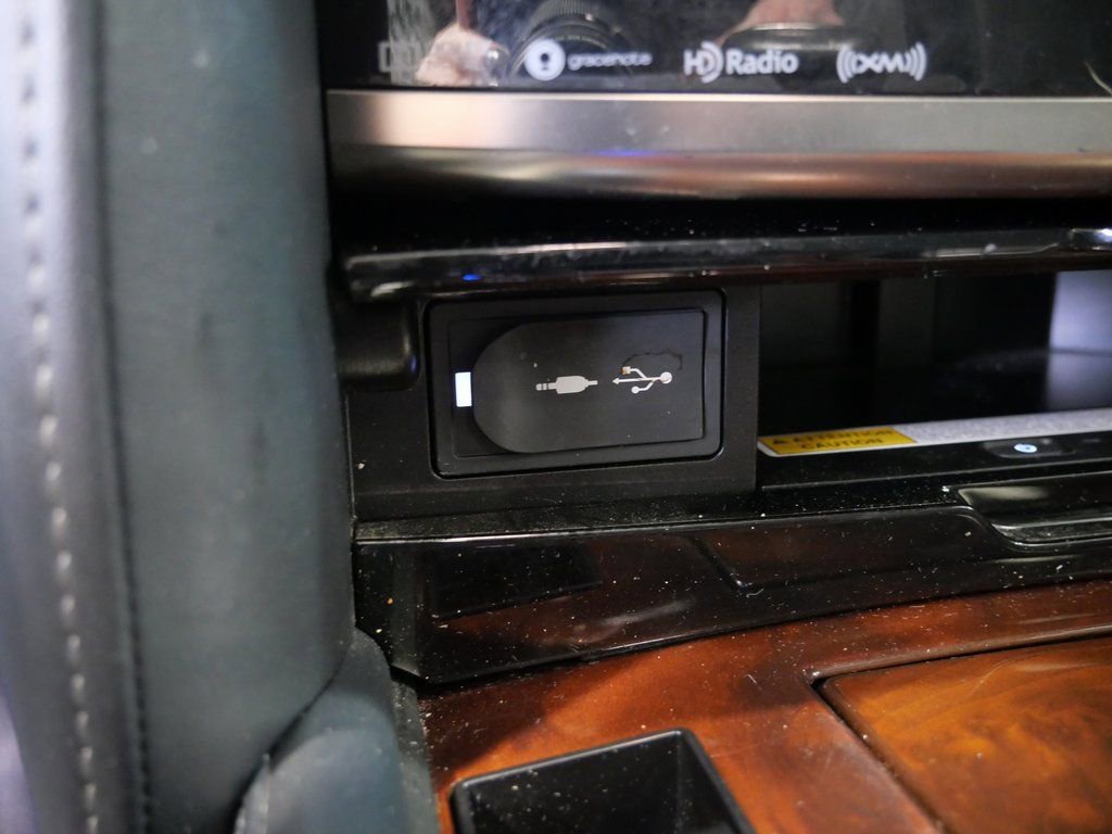 Used 2016 Lexus LX 570 4WD image 25