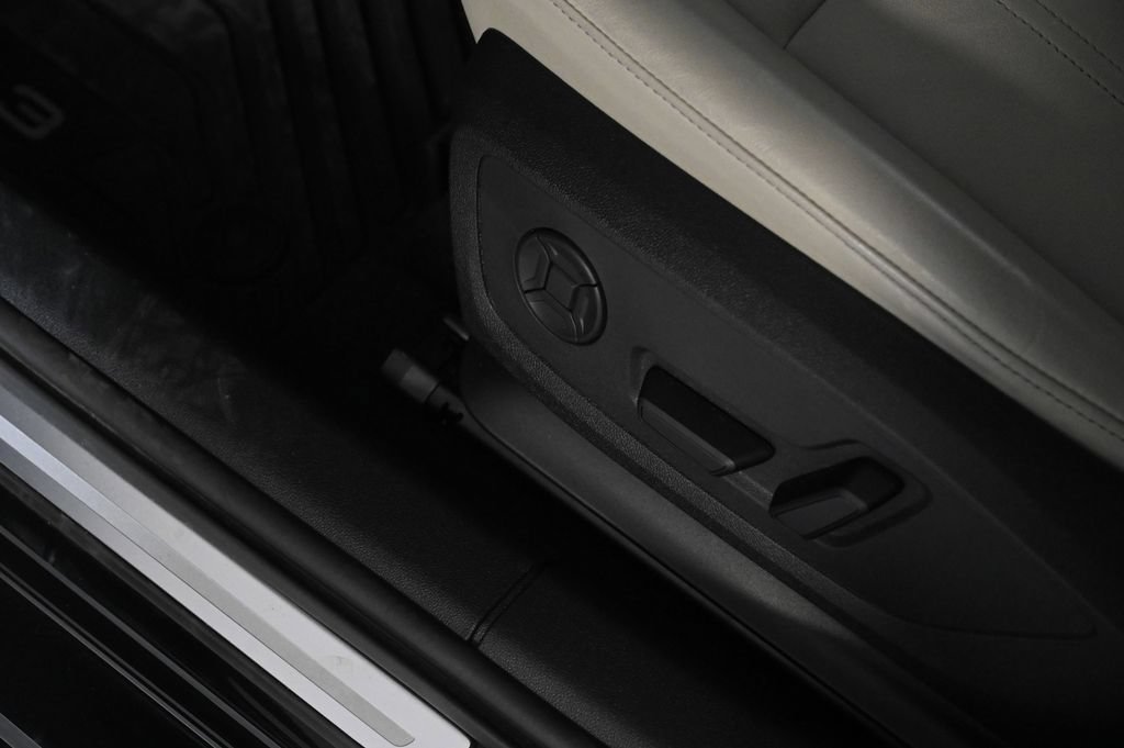 Used 2025 Audi A3 2.0T Premium Plus w/ Premium Plus Package AWD/4WD image 20