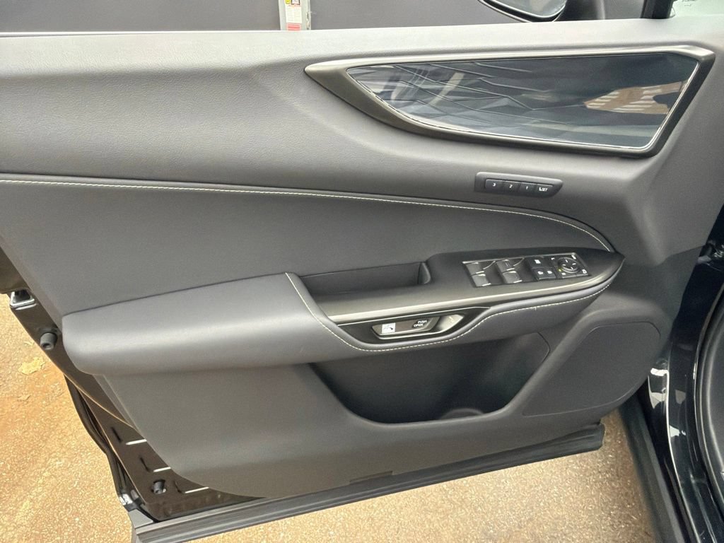 Used 2024 Lexus NX 350 AWD image 12