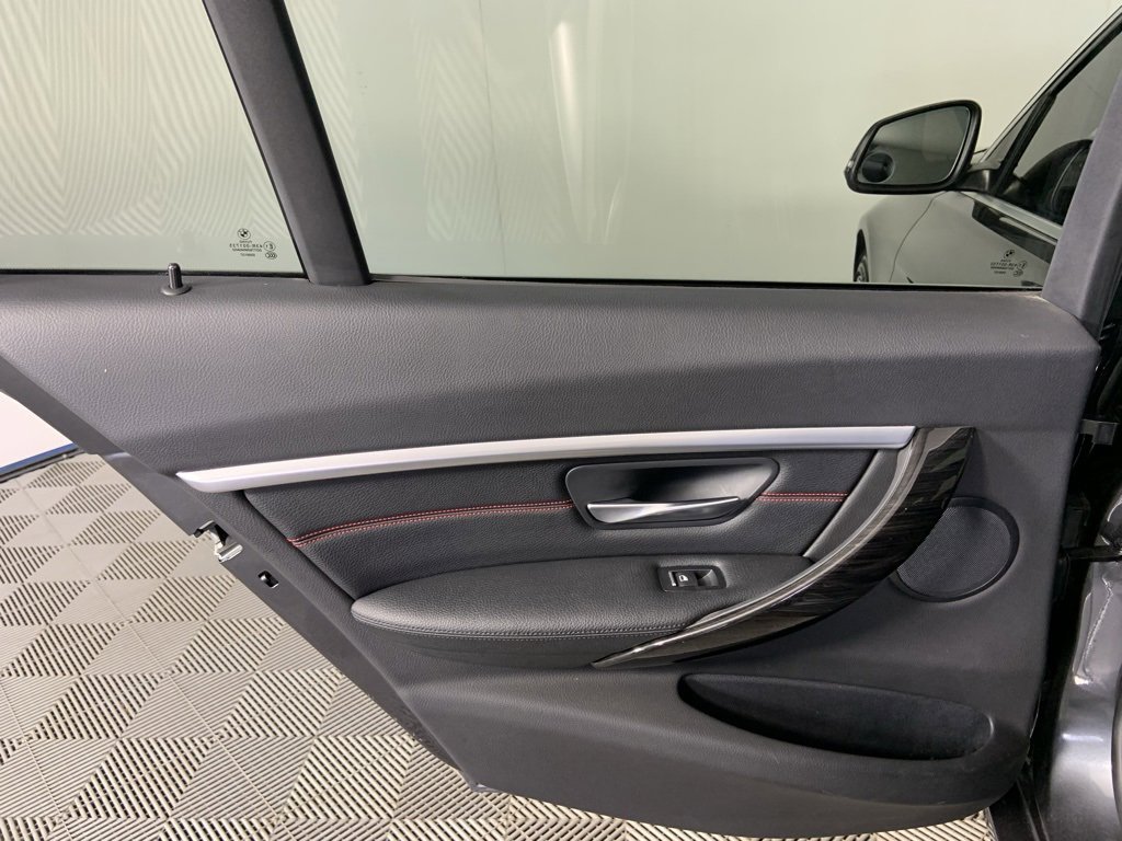 Used 2017 BMW 330i xDrive Wagon w/ Premium Package image 24