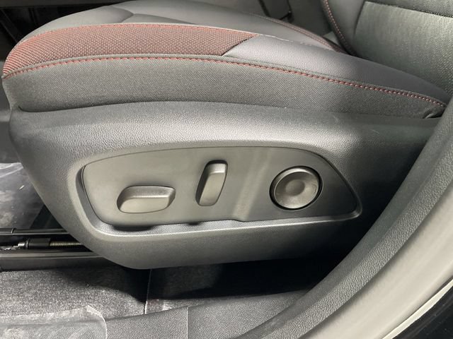 New 2027 Chevrolet Equinox RS AWD/4WD image 12