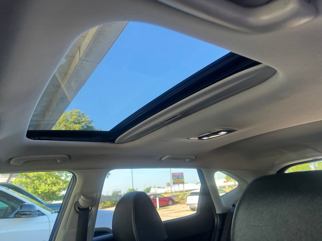 Used 2021 Kia Seltos SX w/ SX Sunroof Package AWD/4WD image 8