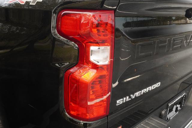 Used 2023 Chevrolet Silverado 1500 LT image 35