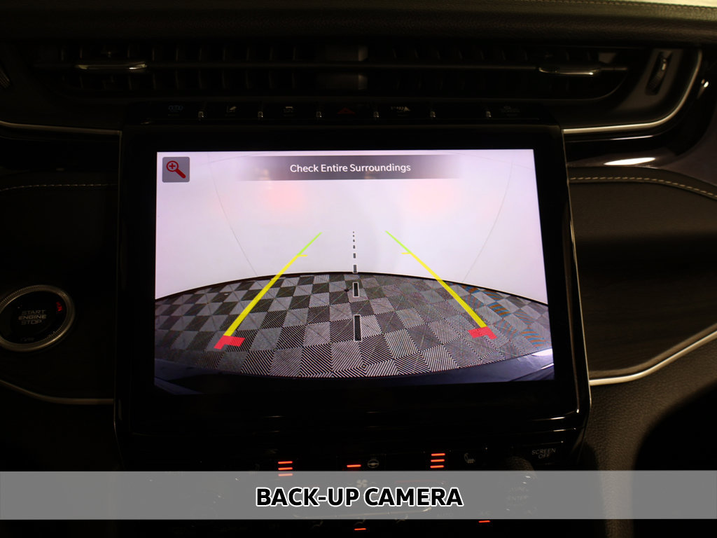Used 2023 Jeep Grand Cherokee 4WD 4xe image 8