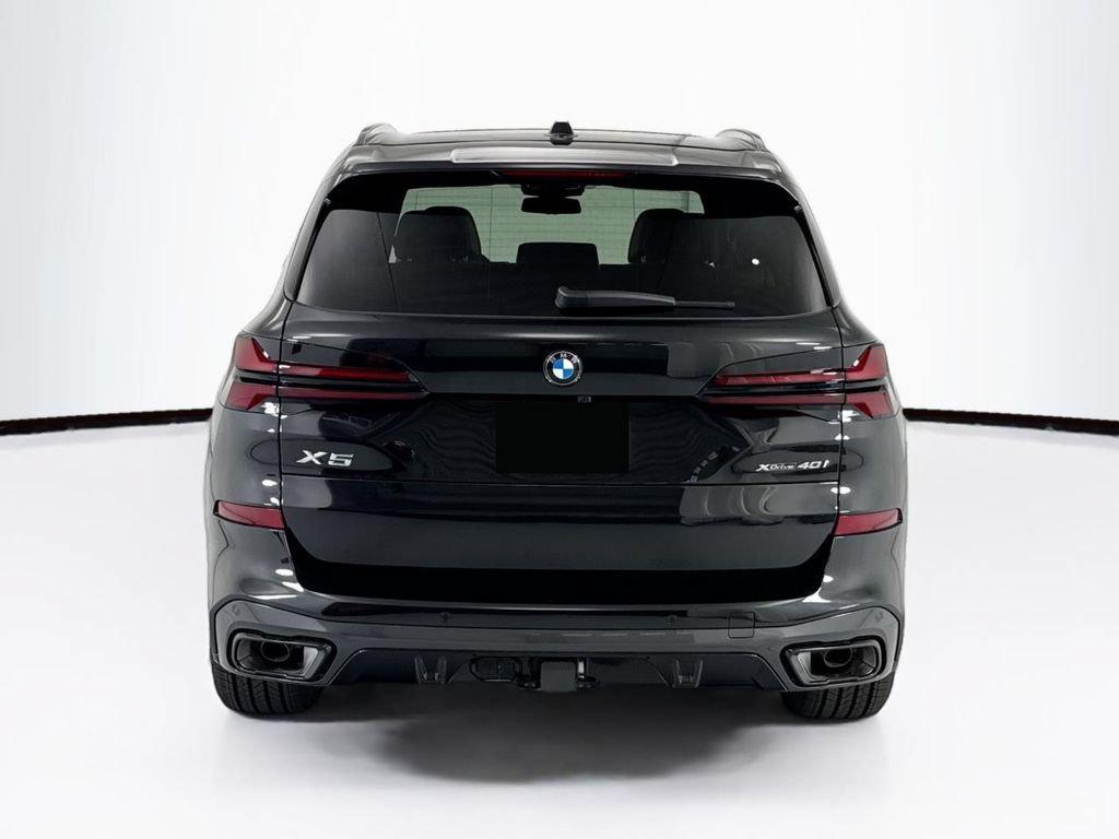 New 2026 BMW X5 xDrive40i w/ M Sport Package AWD/4WD image 5