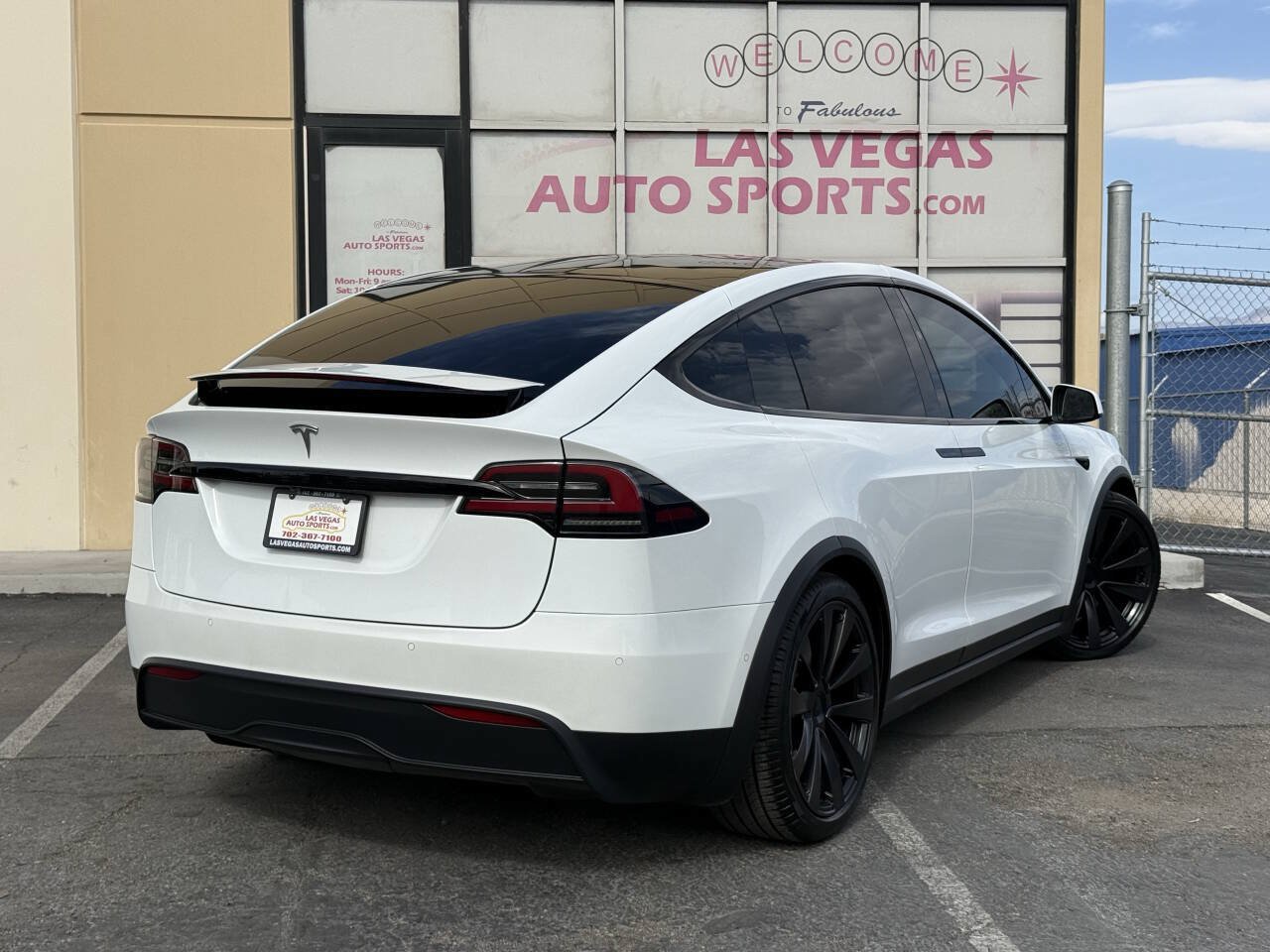 Used 2022 Tesla Model X AWD/4WD image 8