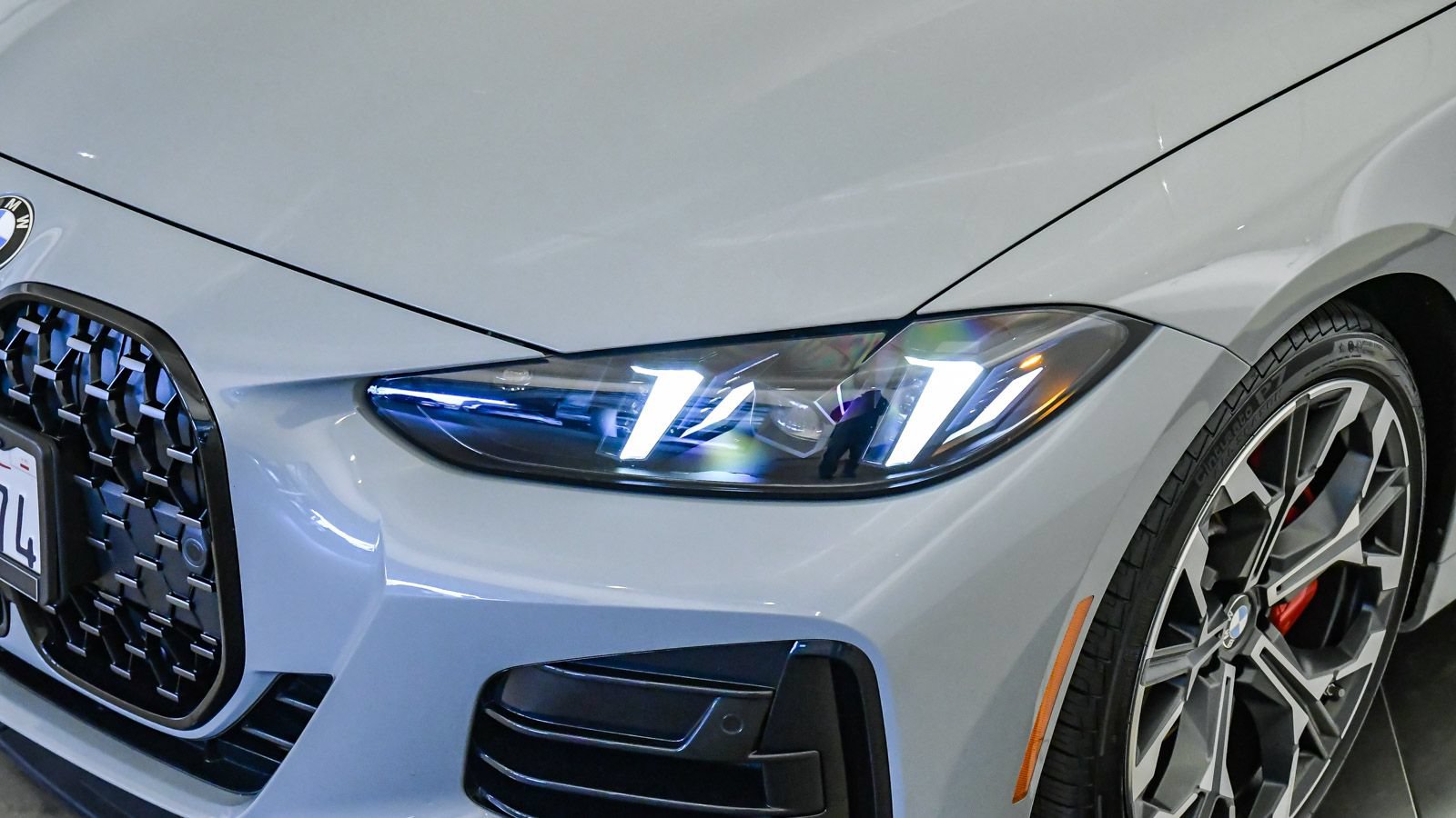 Used 2026 BMW 430i Coupe w/ M Sport Package RWD image 9