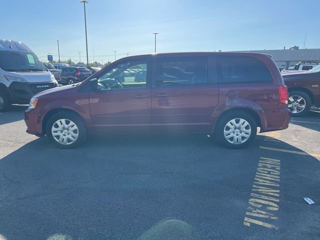 Used 2014 Dodge Grand Caravan SE w/ Quick Order Package 29E SE FWD image 3