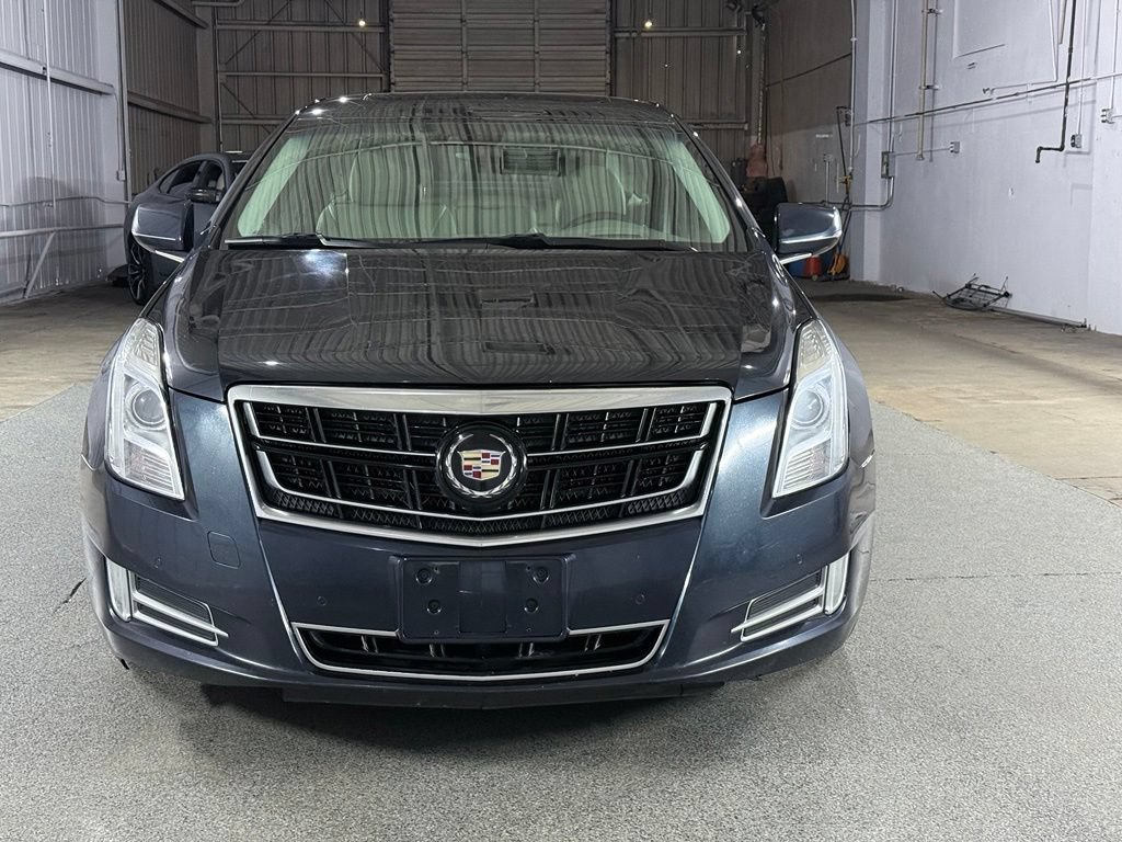 Used 2014 Cadillac XTS Platinum AWD/4WD image 2