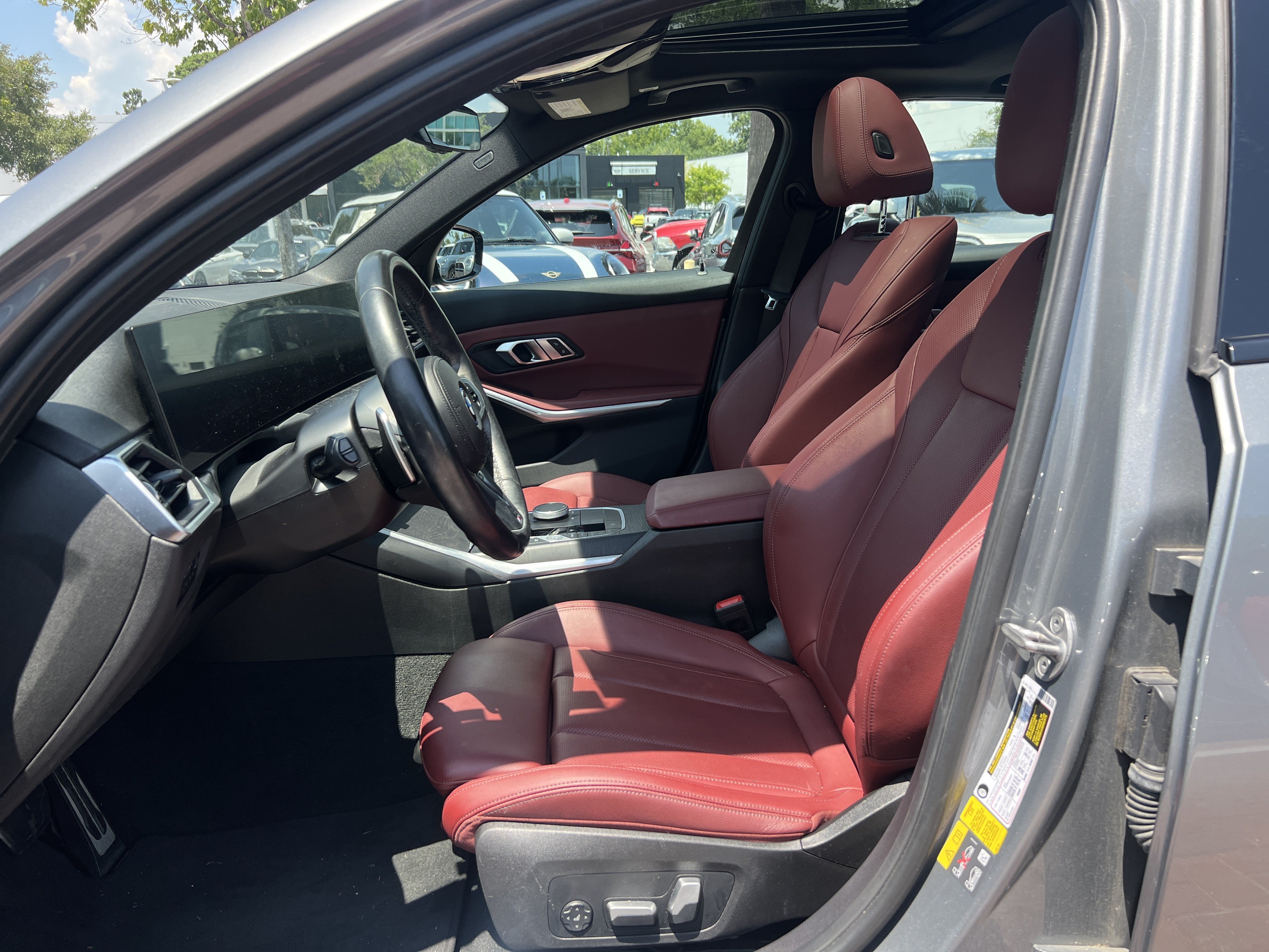 Used 2023 BMW 330e RWD image 16