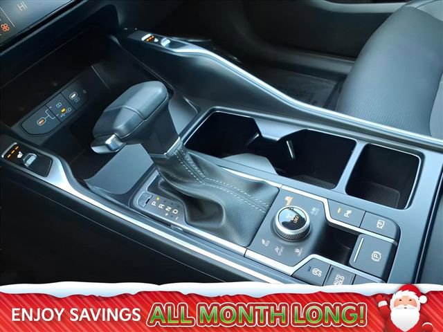 Used 2025 Kia Sorento S image 28