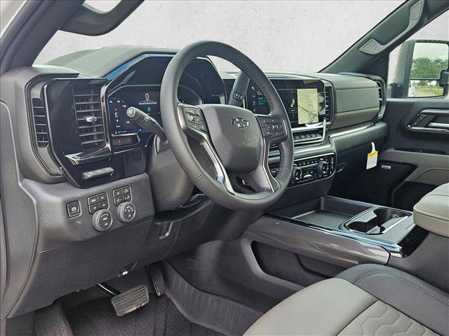 New 2026 Chevrolet Silverado 2500 ZR2 AWD/4WD image 3